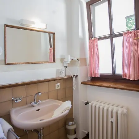 מלון Boutique-hotel Weigels Bergfreiheit 3*